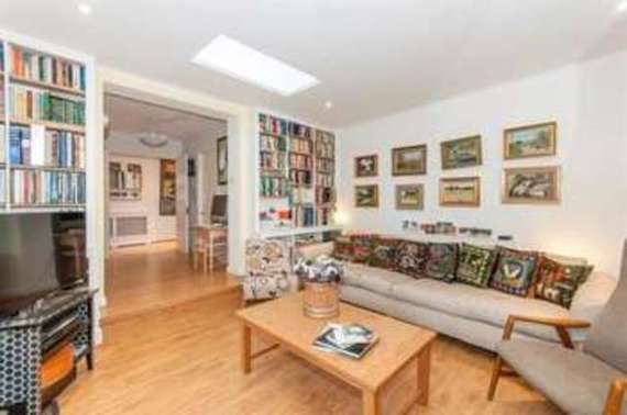 4 Bedroom Semi-Detac...